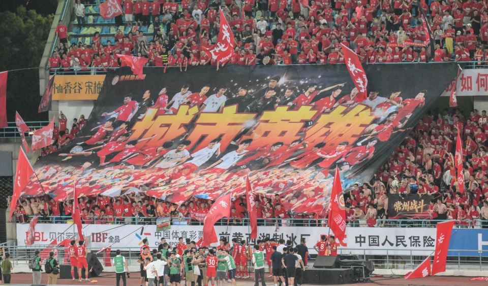 晚会的章节, 乎坚持 晚会的章节, 乎坚持