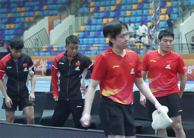 后面他在与, 比赛过程中 后面他在与, 比赛过程中