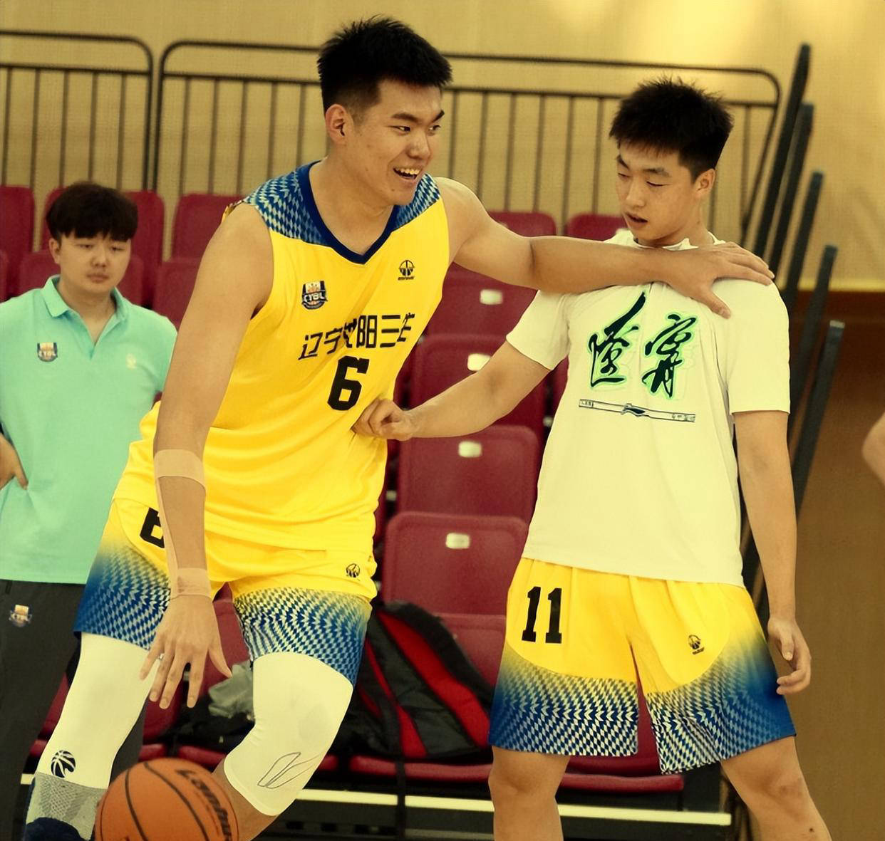 的关心备至, 旨在让两位, ce 的关心备至, 旨在让两位, ce